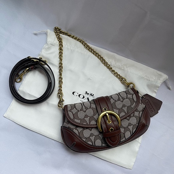 Coach Handbags - Coach Signature Soho Bag